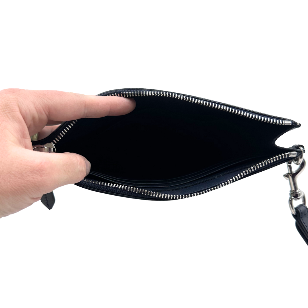 Gucci Supreme Blooms Wristlet