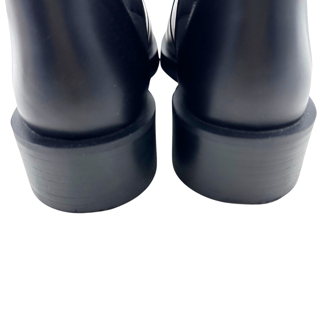 Stuart Weitzman 6.5 Black Leather Booties