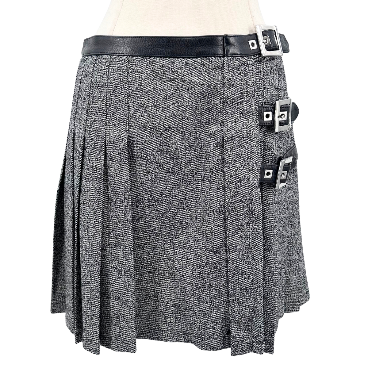 Versace Size 40 Grey Skirt
