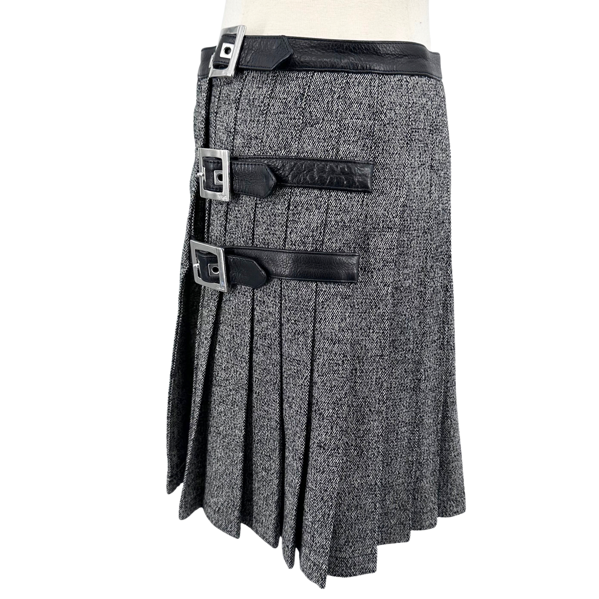 Versace Size 40 Grey Skirt