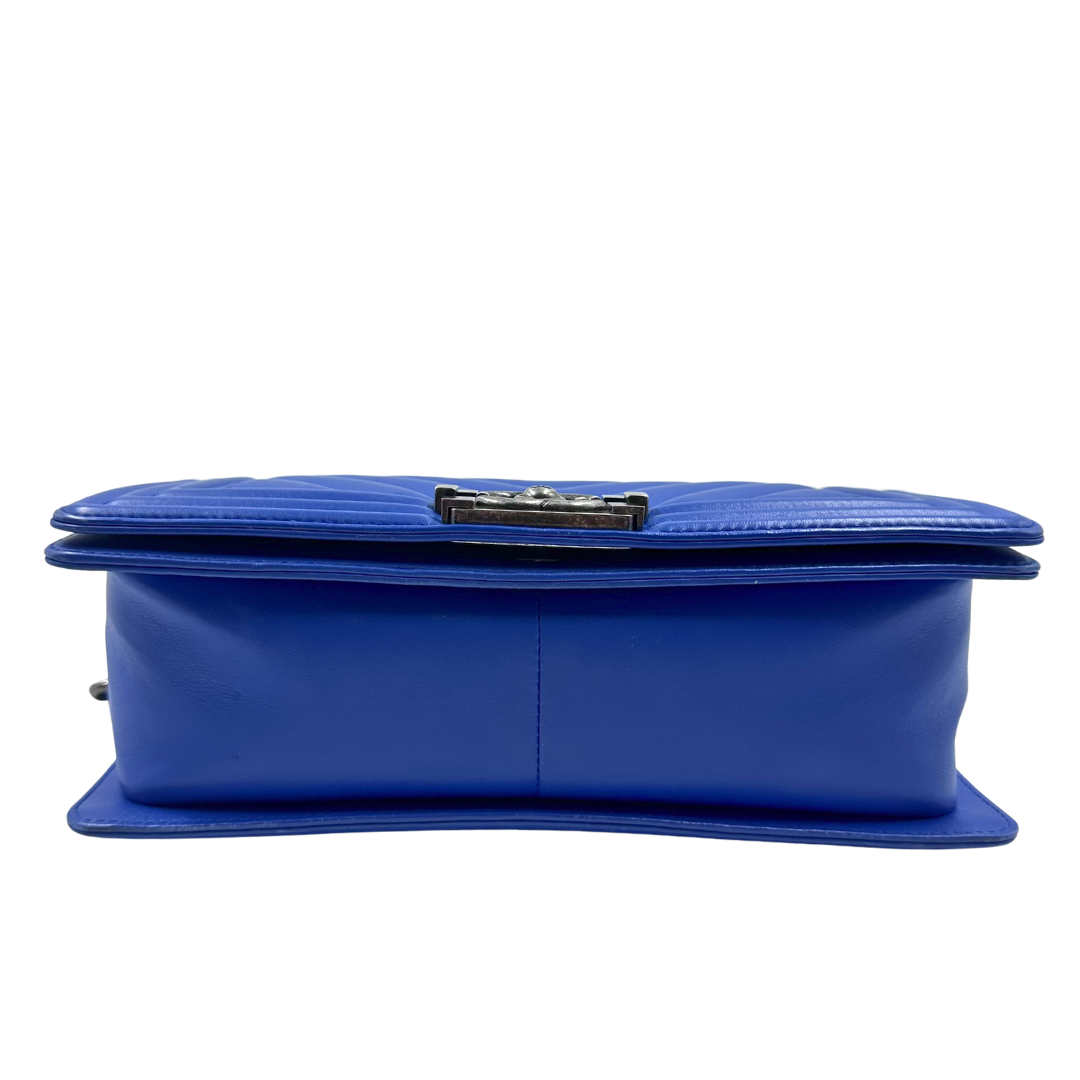Chanel Chanel Boy Bag