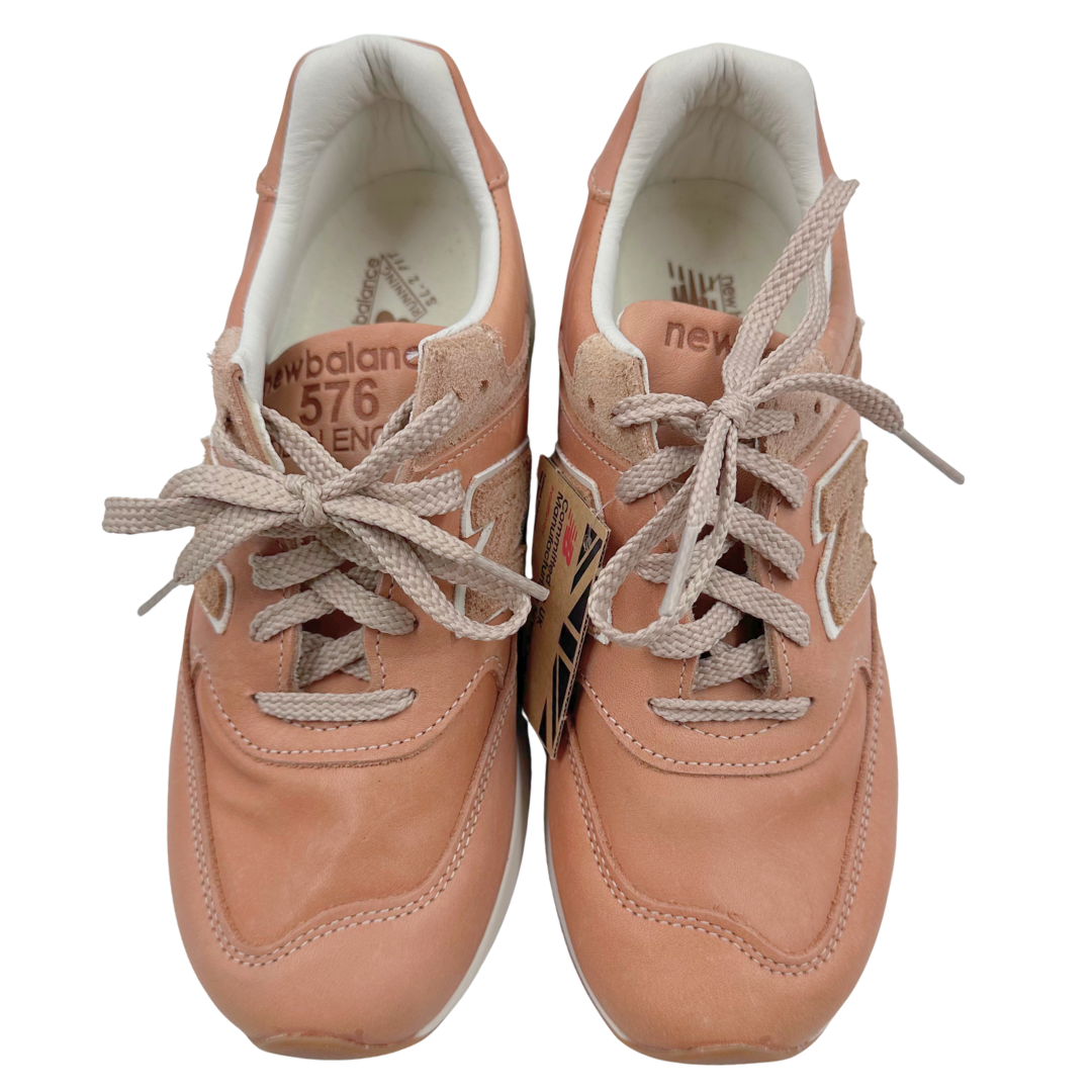 New Balance 7 Peach Sneakers