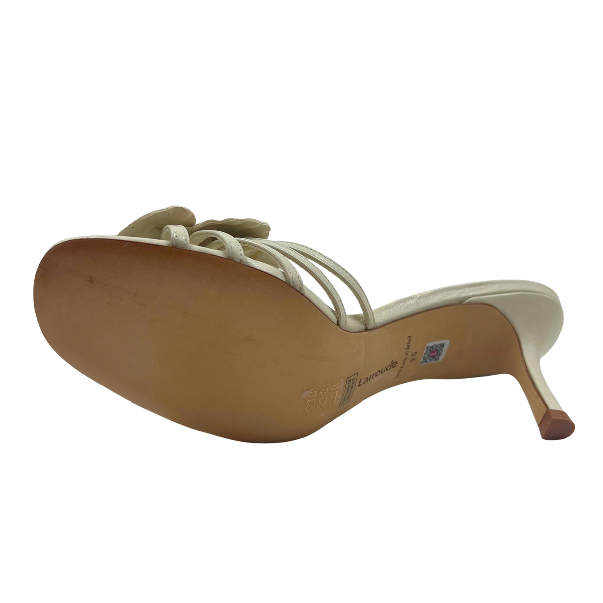 Larroude 9.5 Cream Heels
