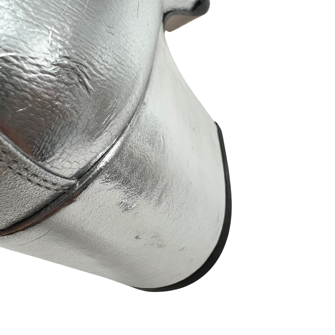 Nomasei 37 Silver Booties