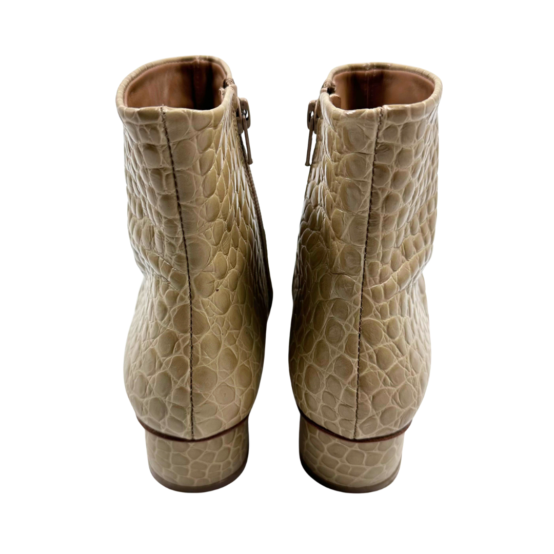 LoQ 8 38 Tan Embossed Leather Boots
