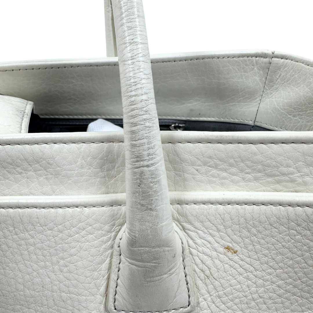 Chanel Exective Tote Two-way bag