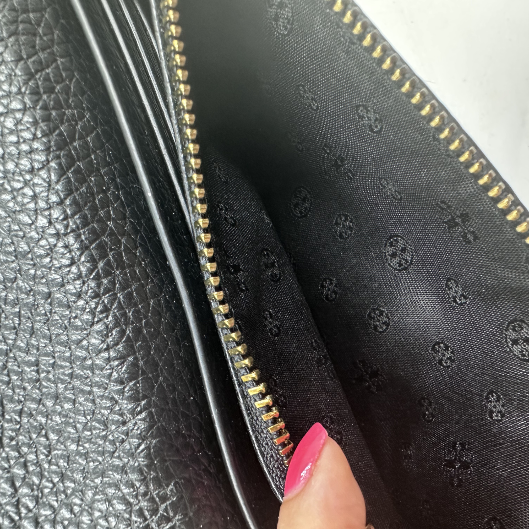 Tory Burch Wristlet