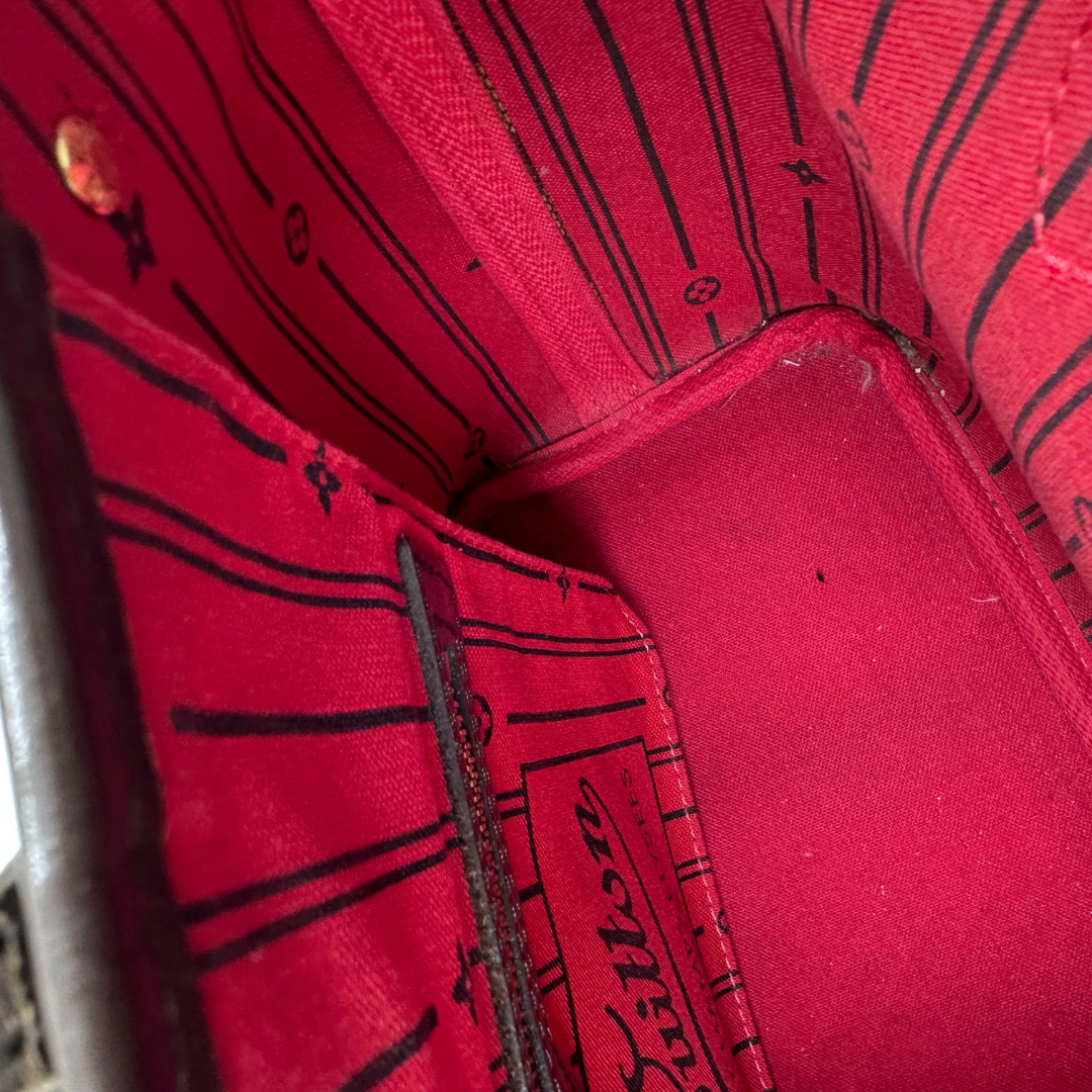 Louis Vuitton Tote