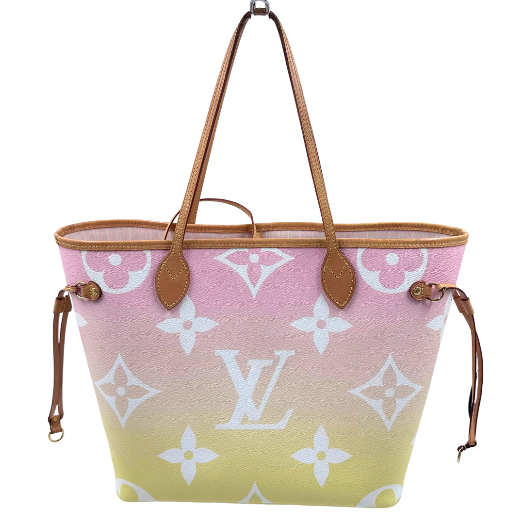 Louis Vuitton Neverfull Tote