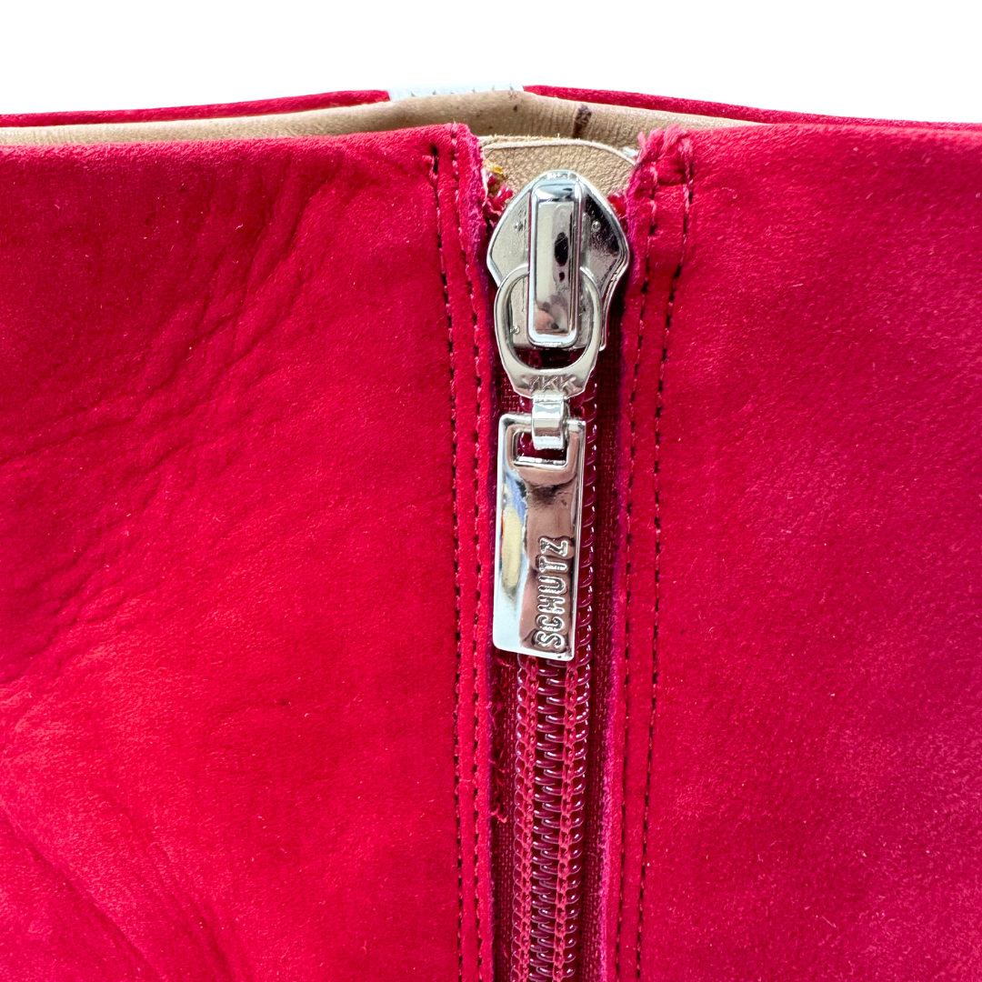 Schutz 10 red/white Suede Booties