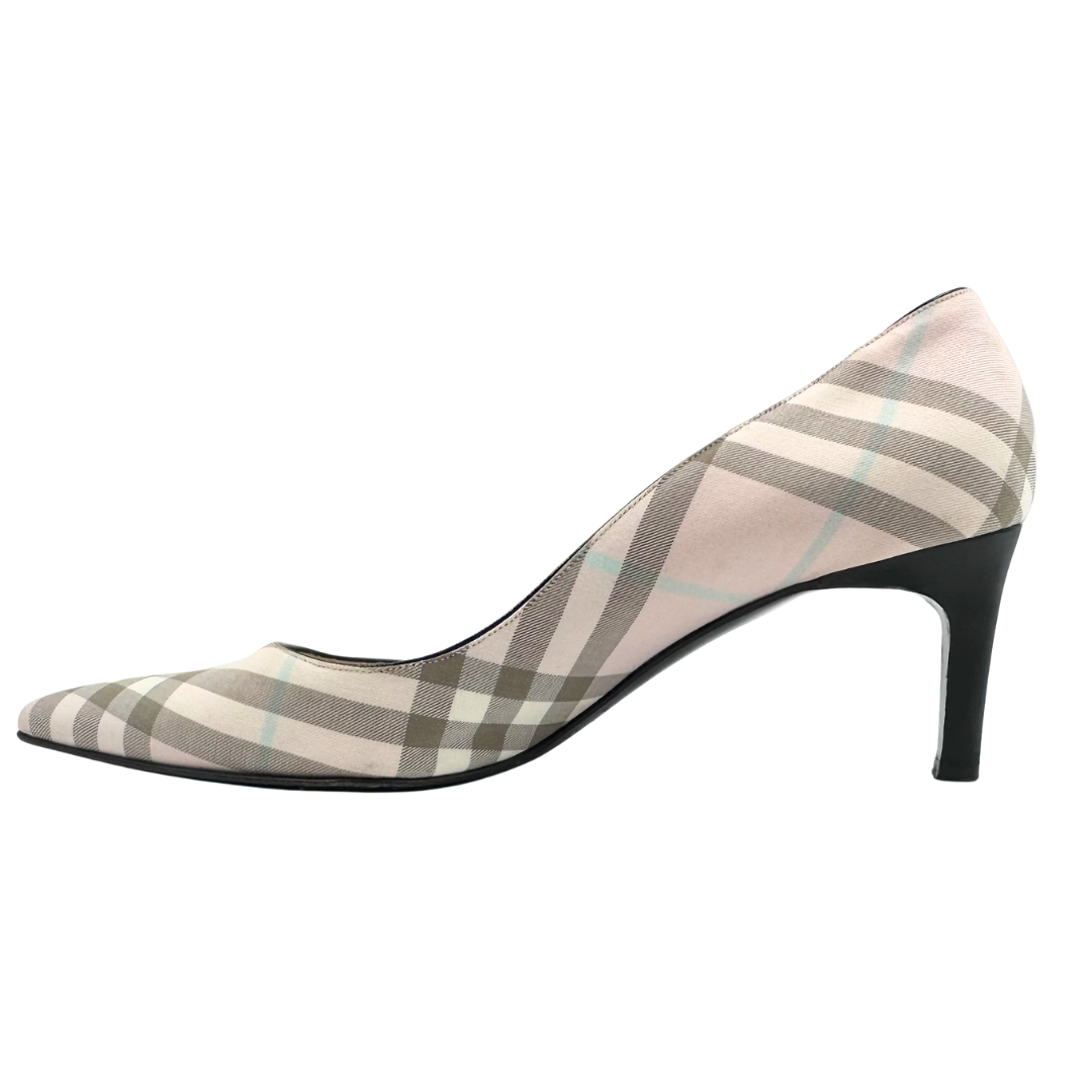 Burberry 39.5 pink/multi Canvas Heels