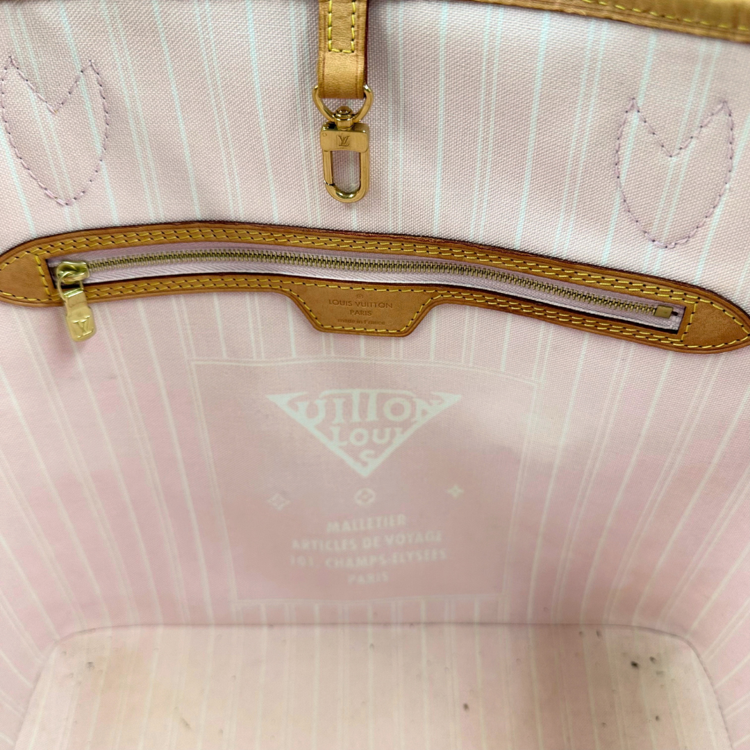 Louis Vuitton Neverfull Tote