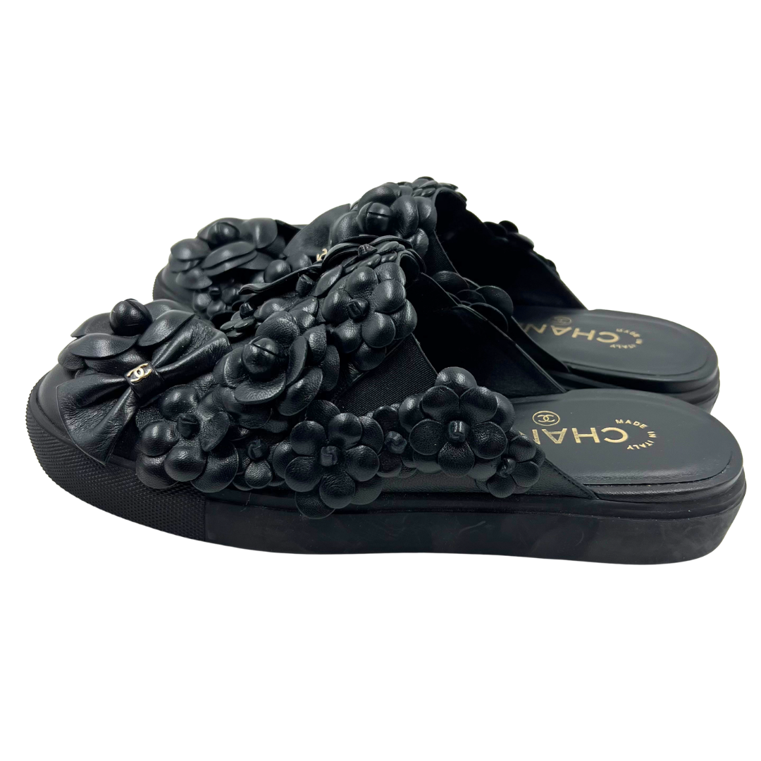 Chanel 8/8.5 39 Black Leather Mules