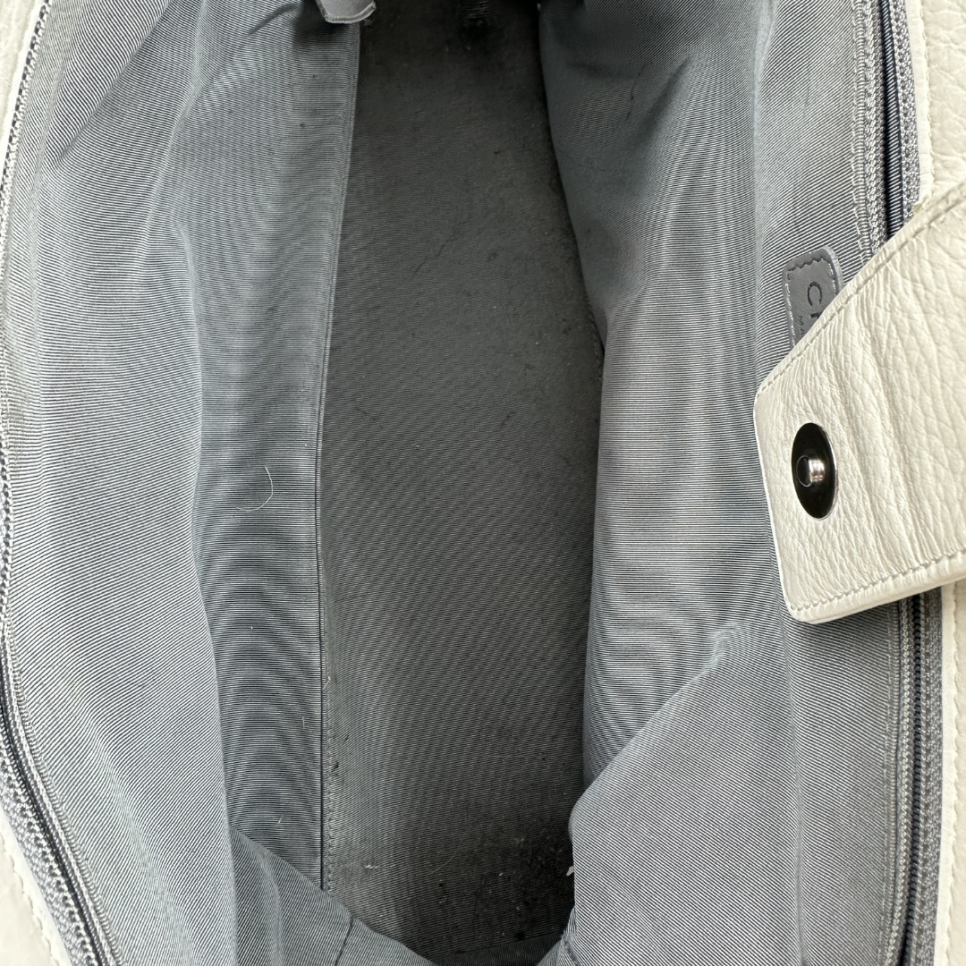 Chanel Exective Tote Two-way bag
