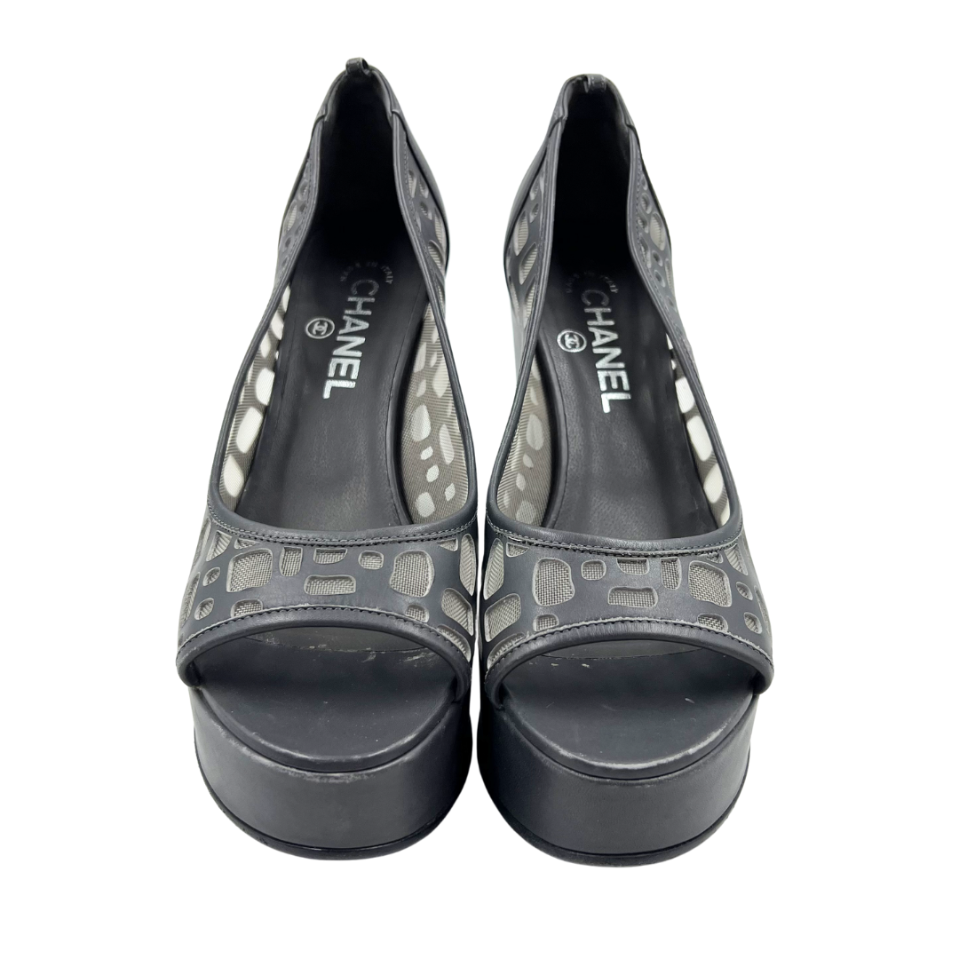 Chanel 38.5 Grey Leather Heels