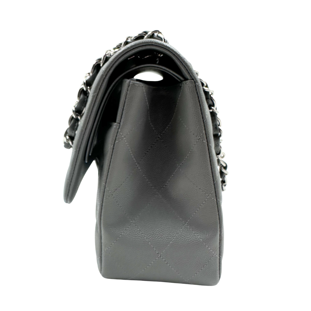 Chanel Classic Double Flap Jumbo Shoulder bag