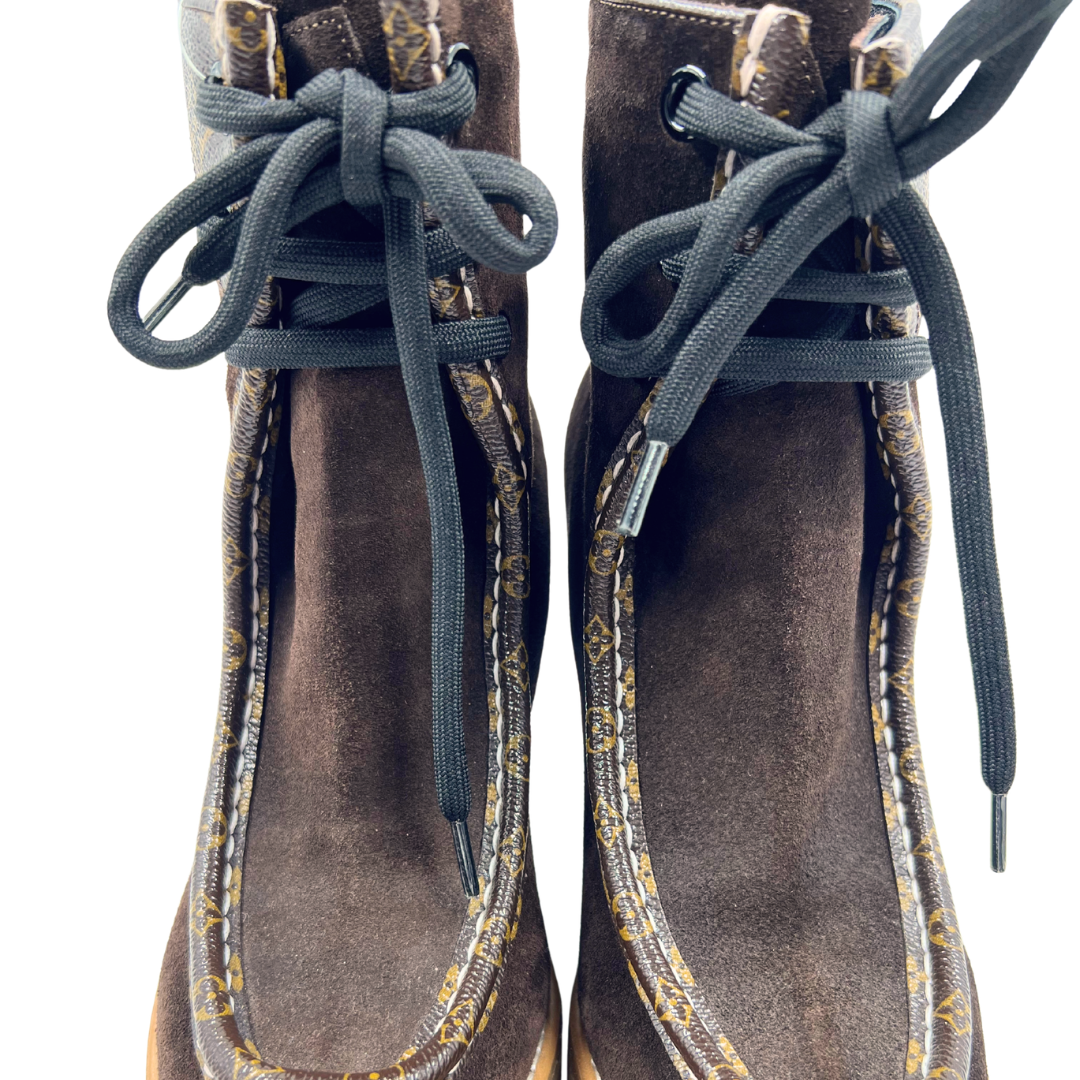 Louis Vuitton 7.5 37.5 Suede Booties