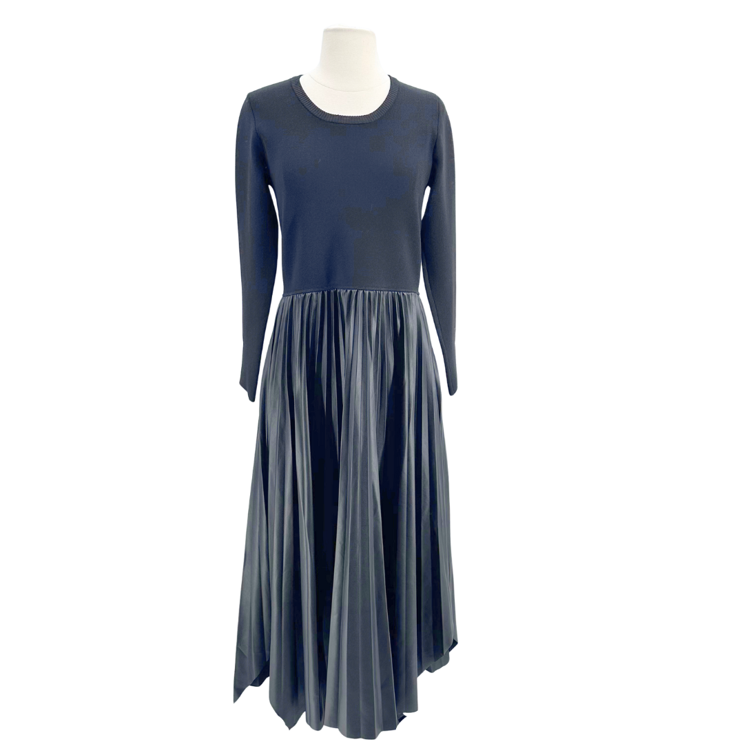 Elie Tahari Size M Black Dress