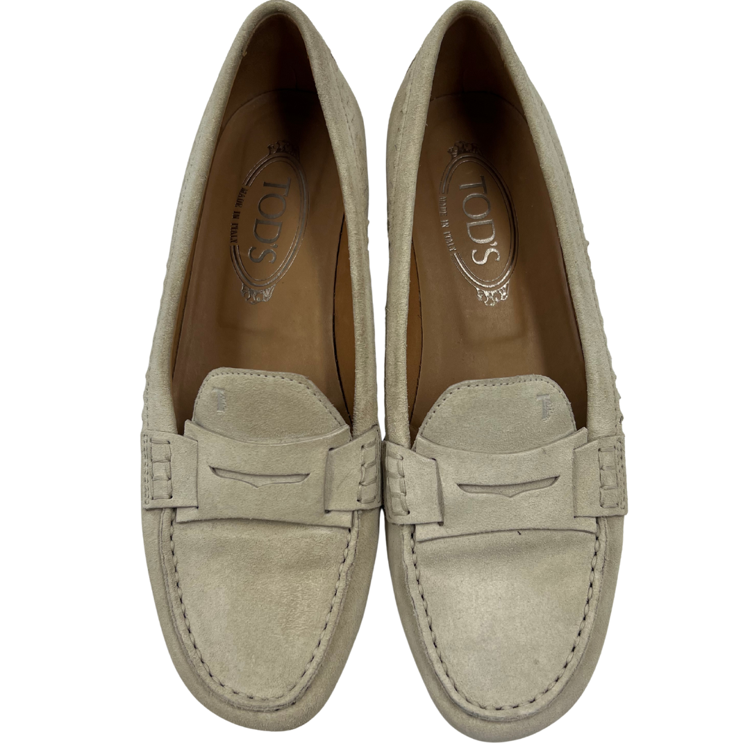 Tods 8 Cream Loafers