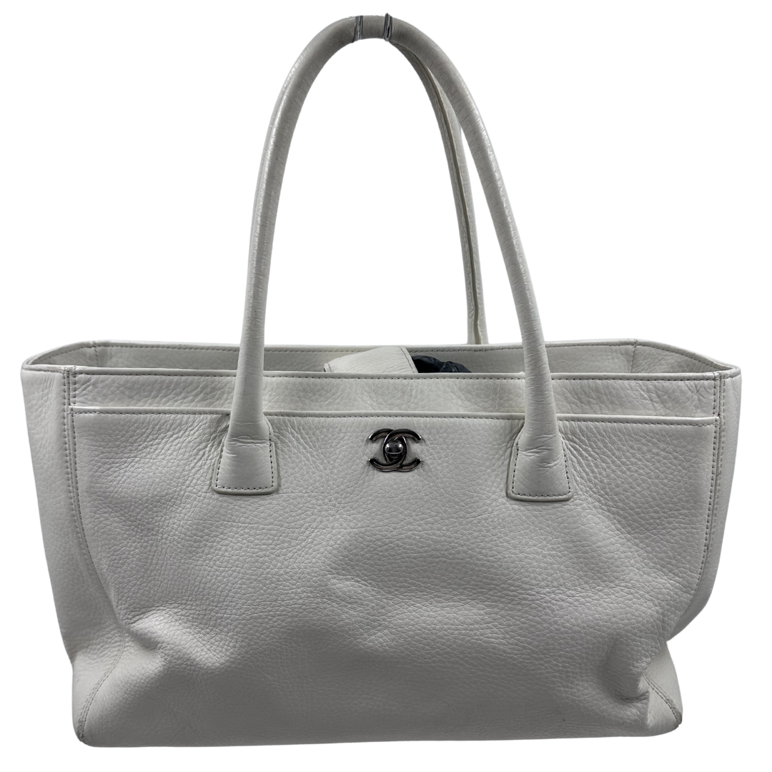 Chanel Exective Tote Two-way bag