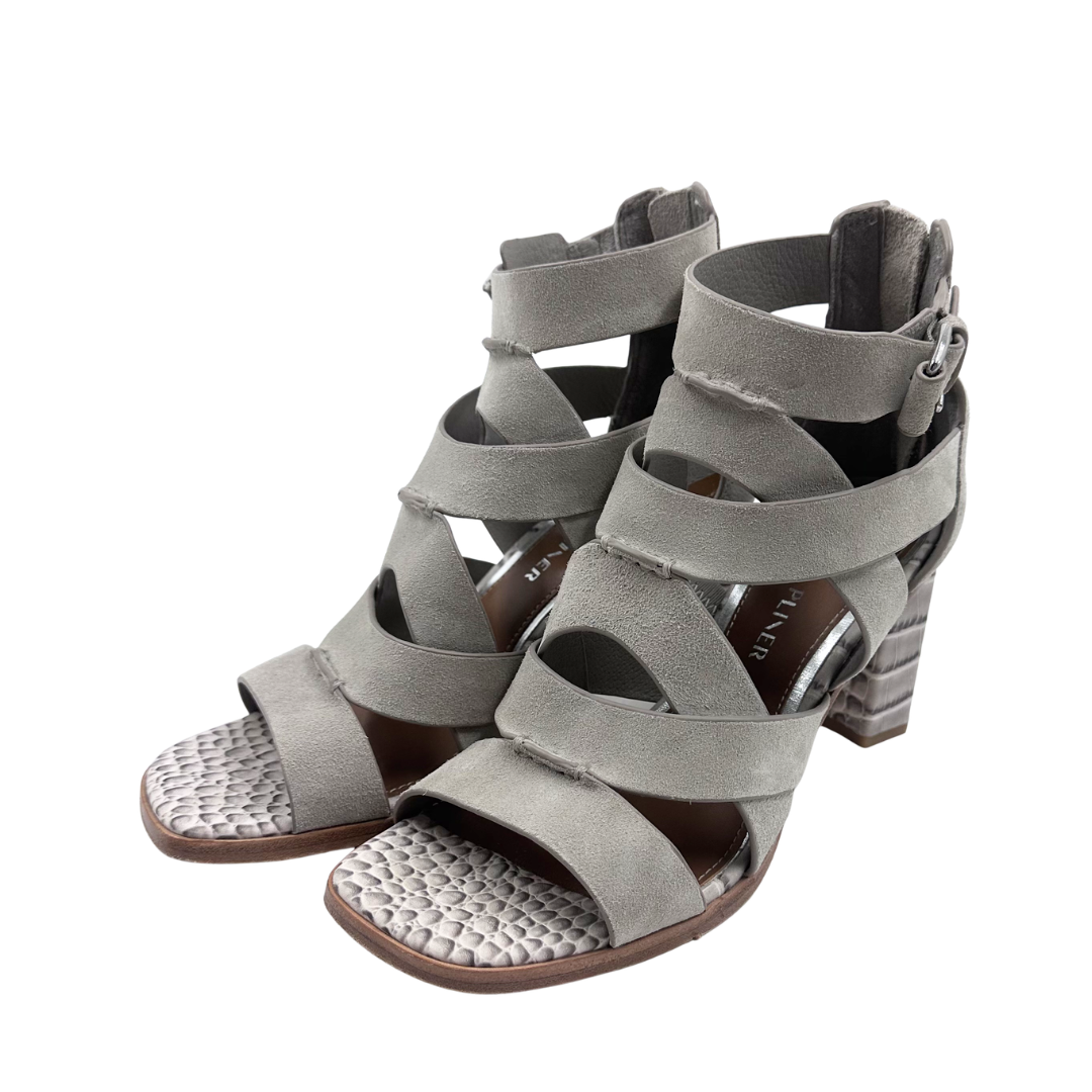 Donald Pliner 7 Grey/animal print Suede Heels