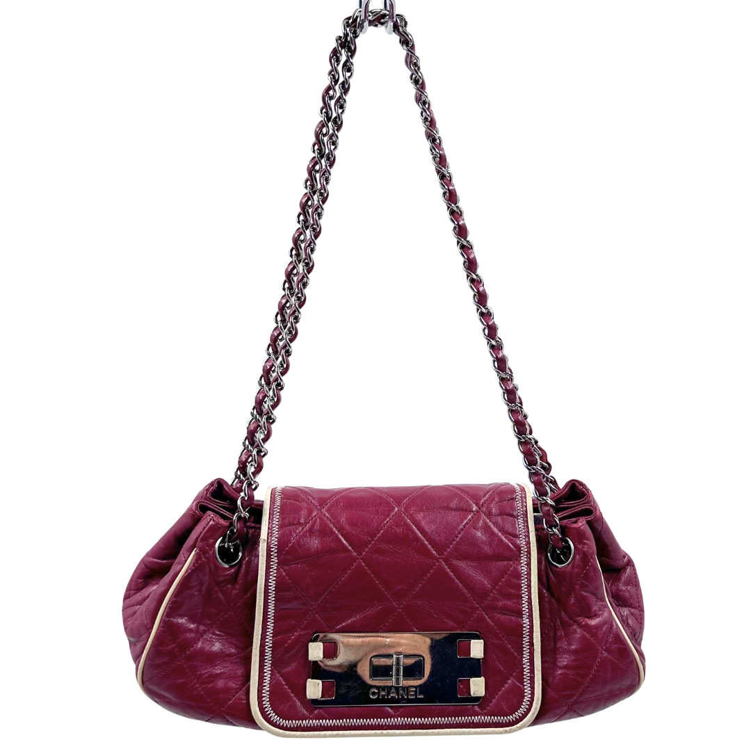 Chanel Shoulder bag