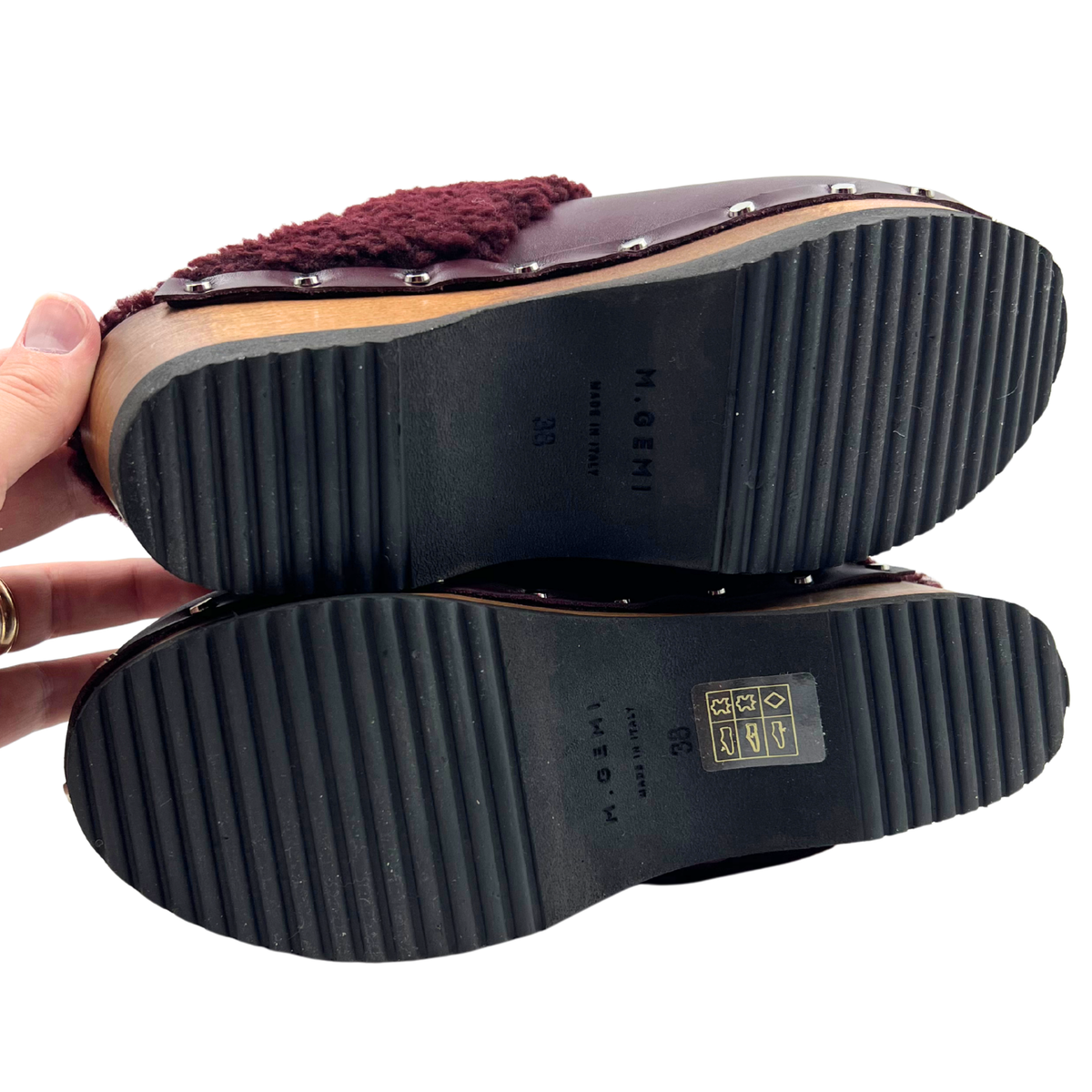 M. Gemi 8 38 Burgundy Leather Clogs
