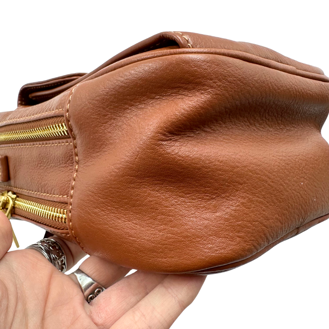 Minooy Crossbody