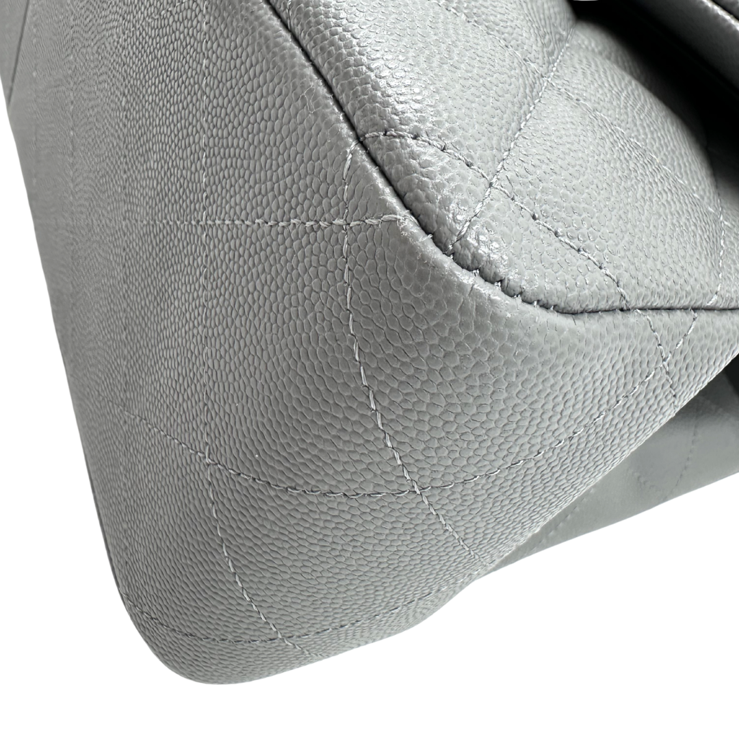 Chanel Classic Double Flap Jumbo Shoulder bag