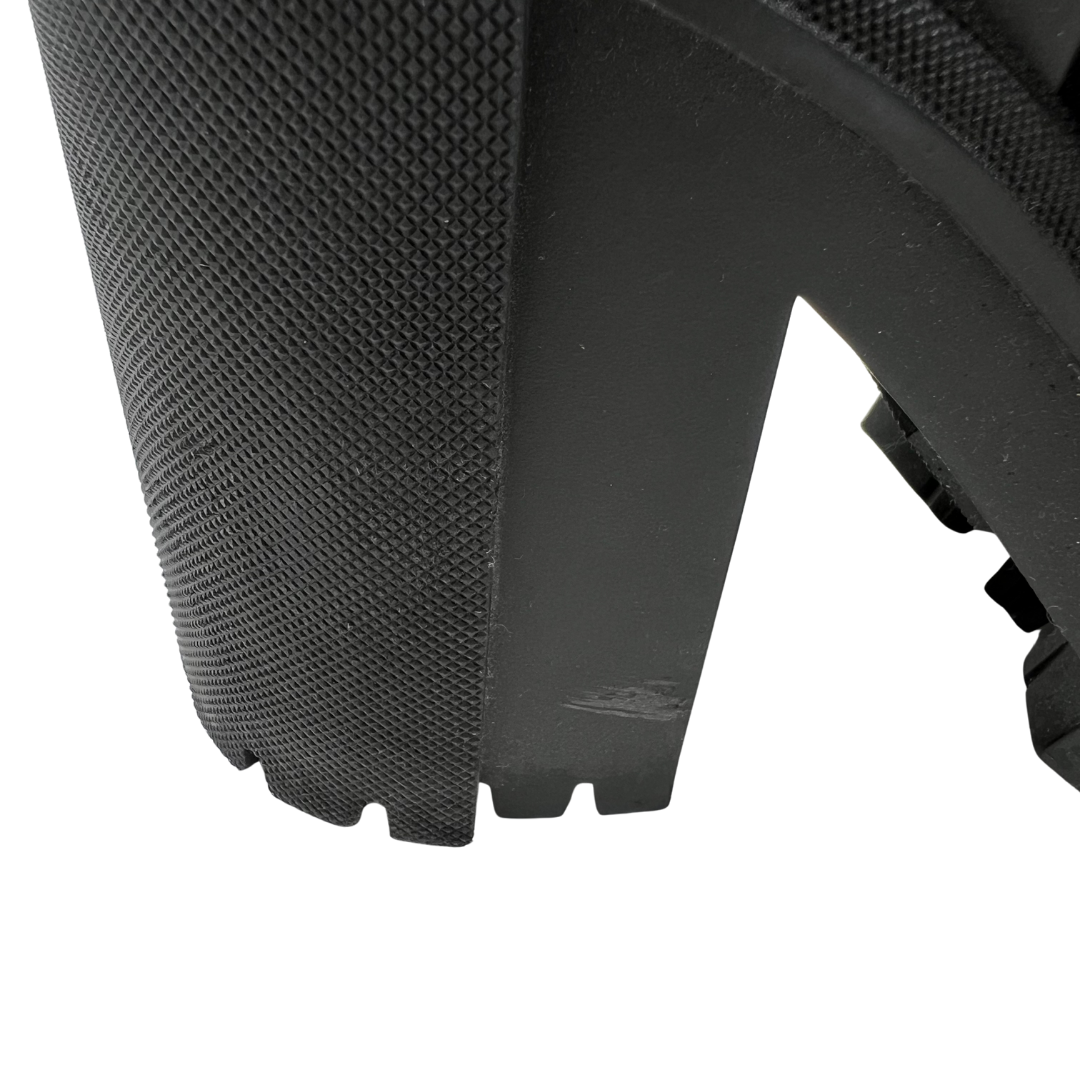 Dolce & Gabbana 5.5 35.5 Black Leather Boots