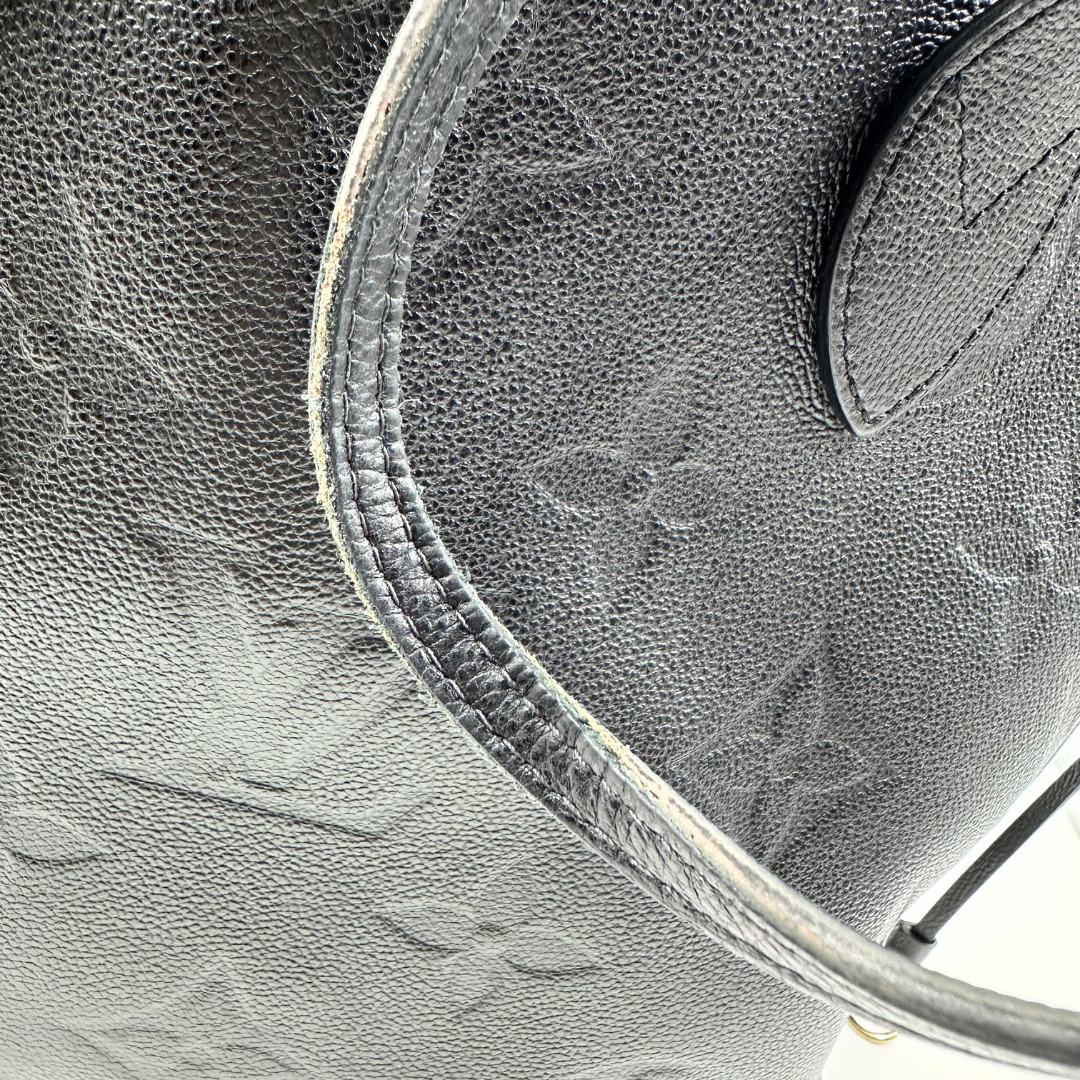 Louis Vuitton Neverfull Tote