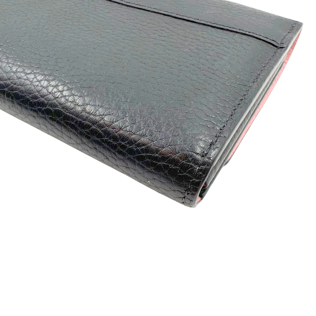 Louis Vuitton Taurillon Capucines Wallet