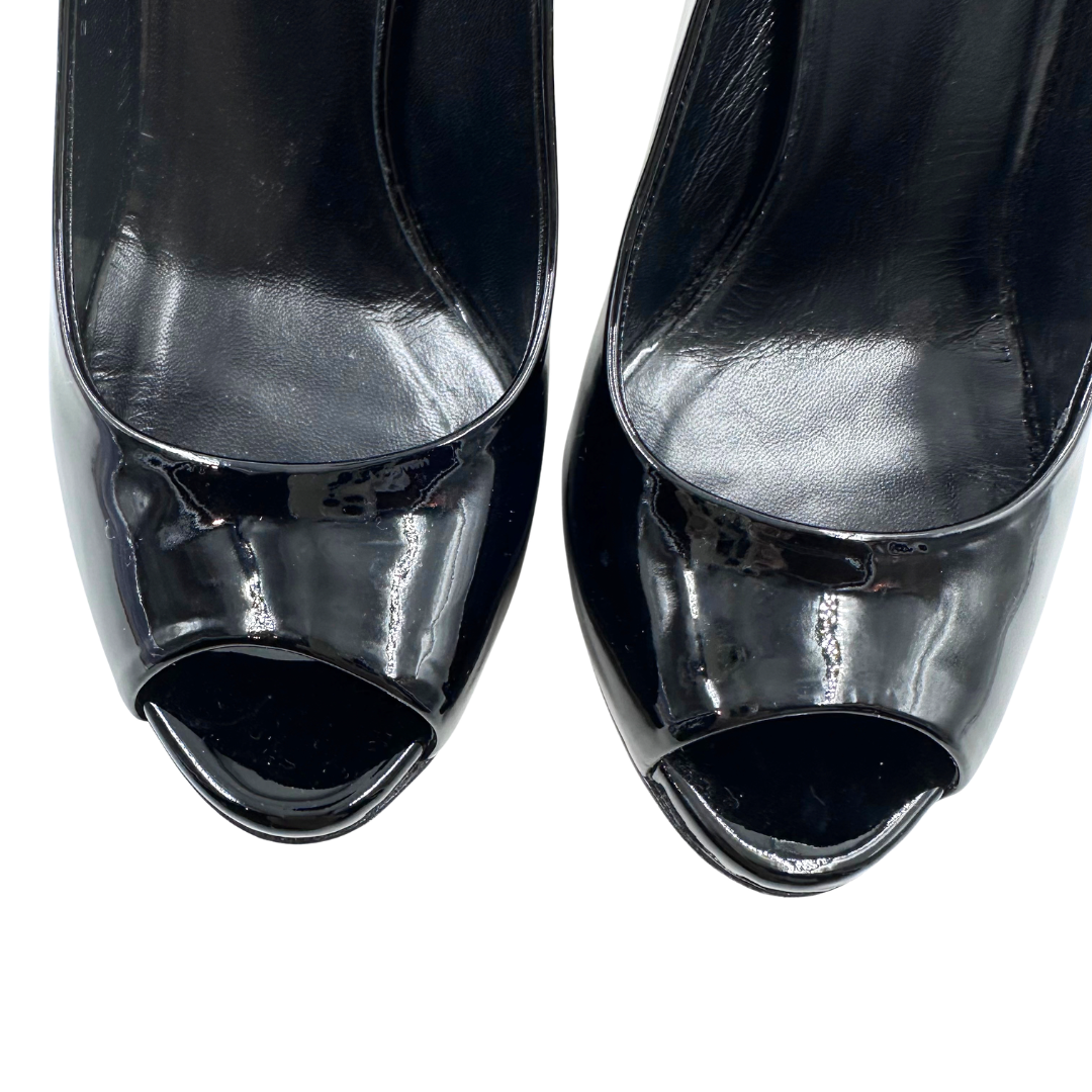 Gucci 5.5/6 36 Black Patent Leather Heels