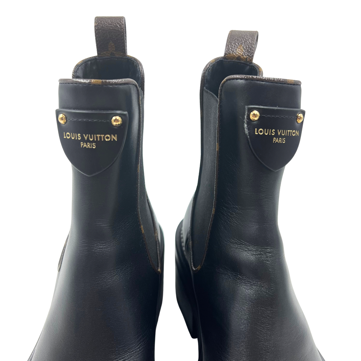 Louis Vuitton 8 38 Black Booties