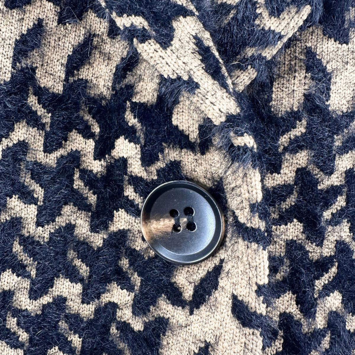 Magaschoni Black/Natural Coat