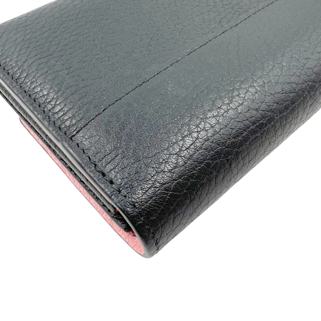 Louis Vuitton Taurillon Capucines Wallet