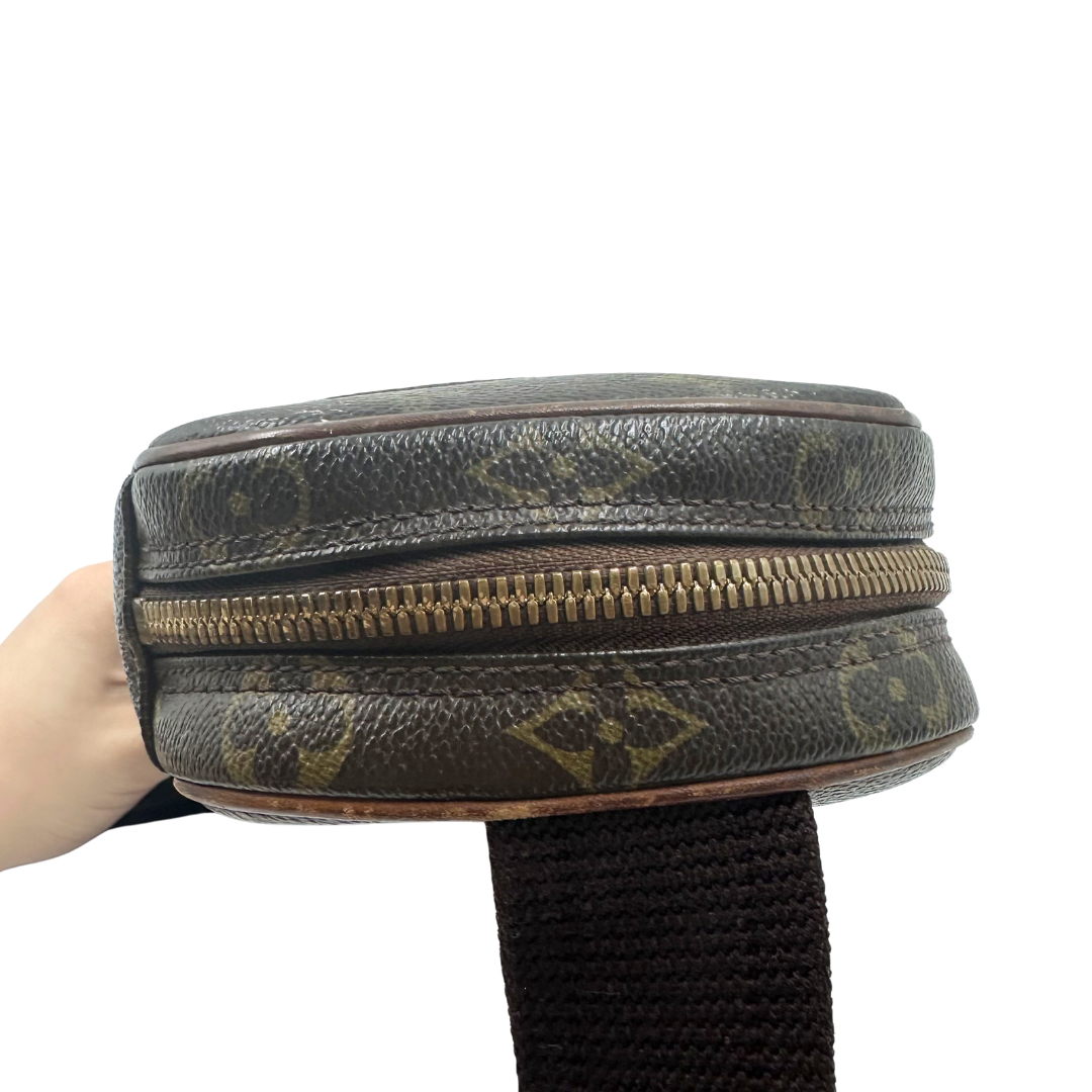 Louis Vuitton Pochette Gange Belt Bag