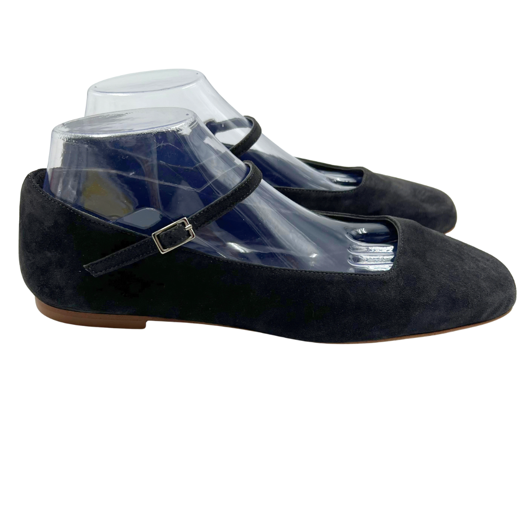 Augusta 41 Charcoal Flats