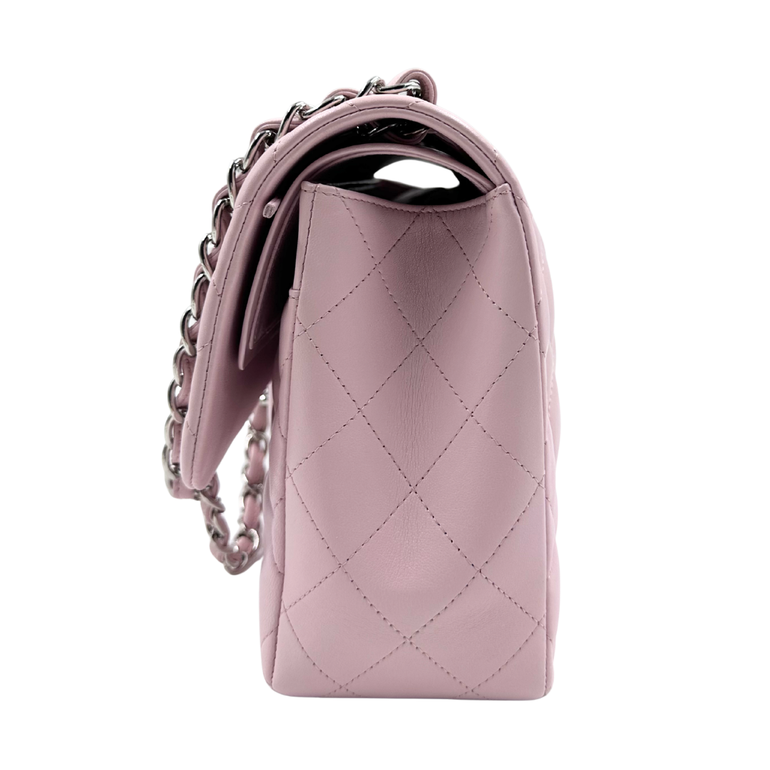 Chanel Classic Double Flap Jumbo Shoulder bag