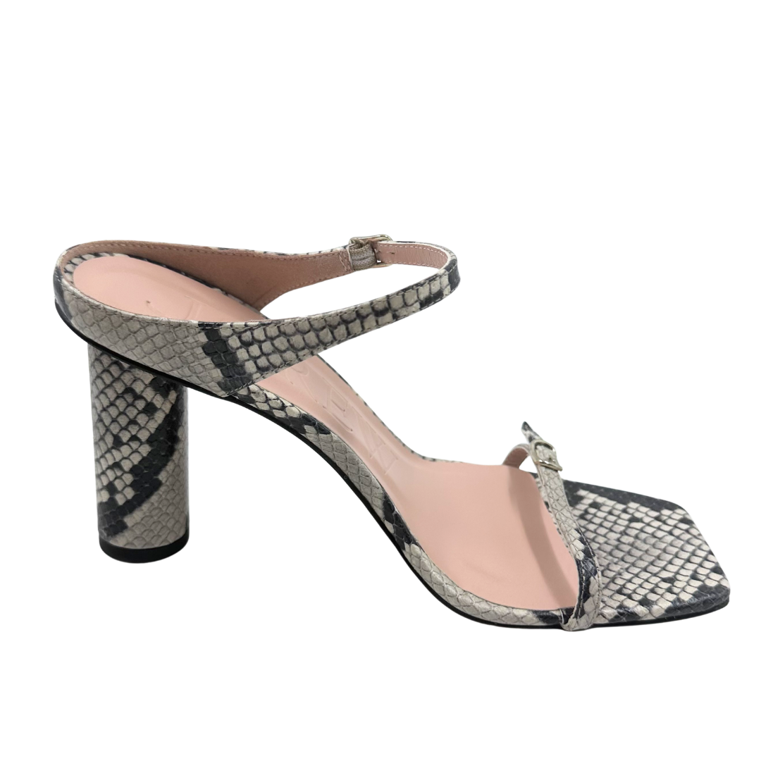 J Crew 8.5 Grey Heels