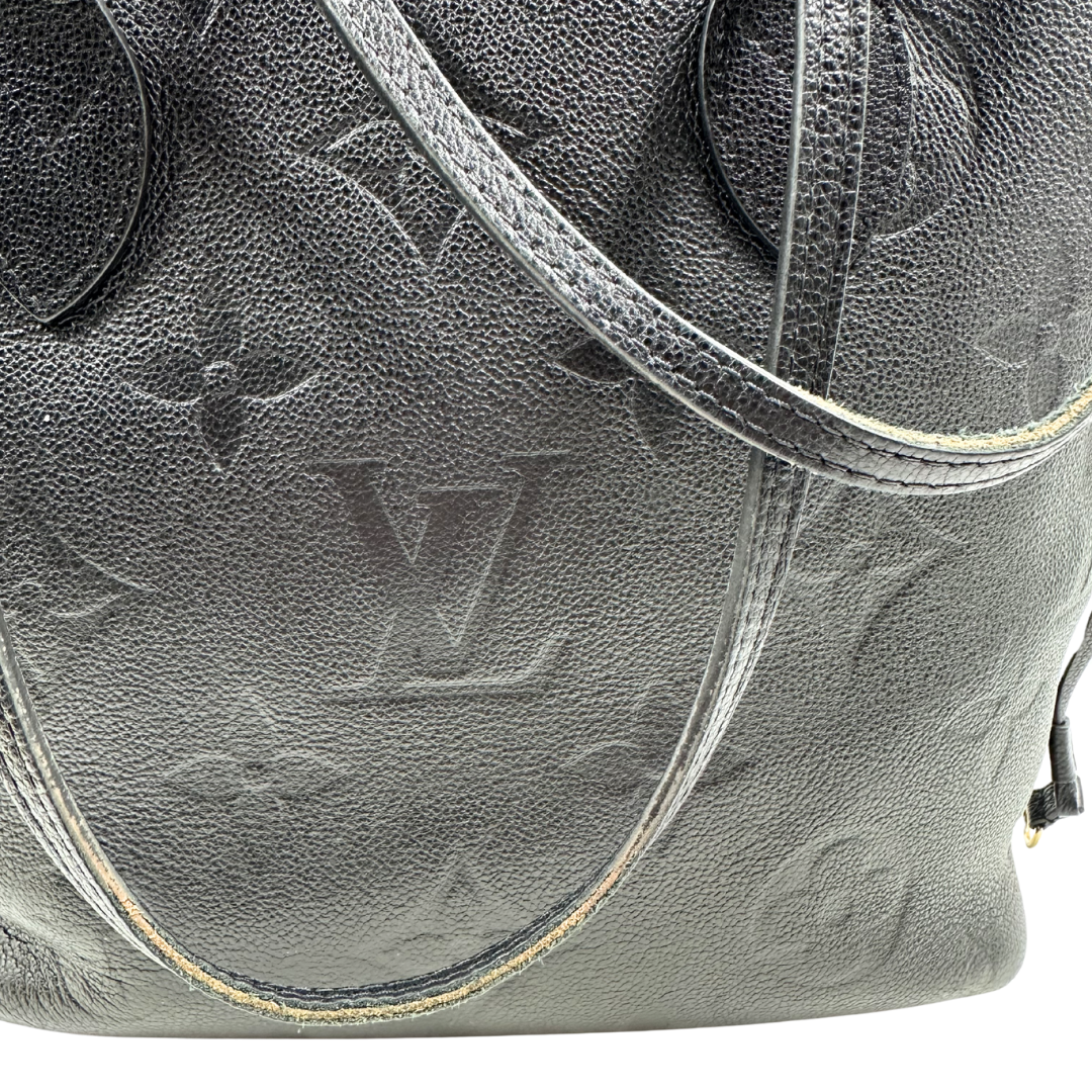 Louis Vuitton Neverfull Tote