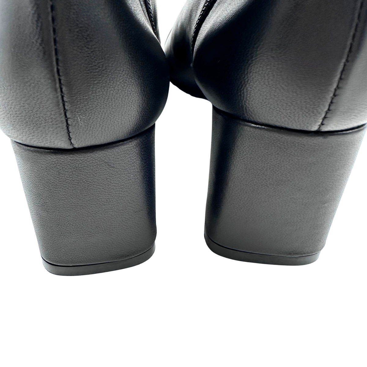 Stuart Weitzman 8.5 Black/Silver Leather Booties