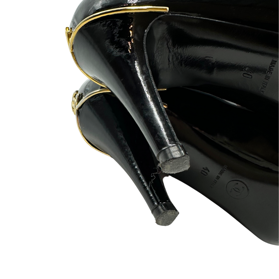 Chanel Black Gold Patent Leather Heels