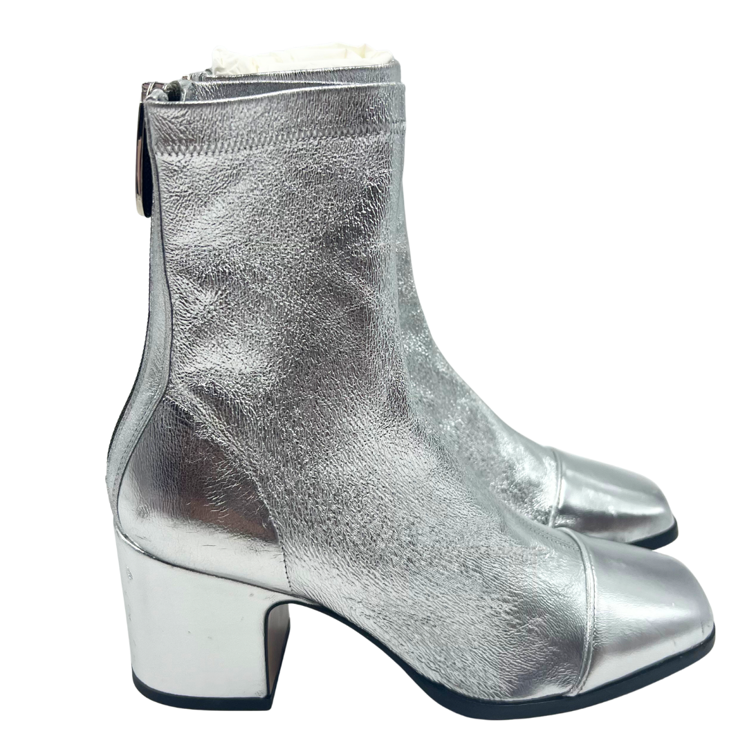 Nomasei 37 Silver Booties
