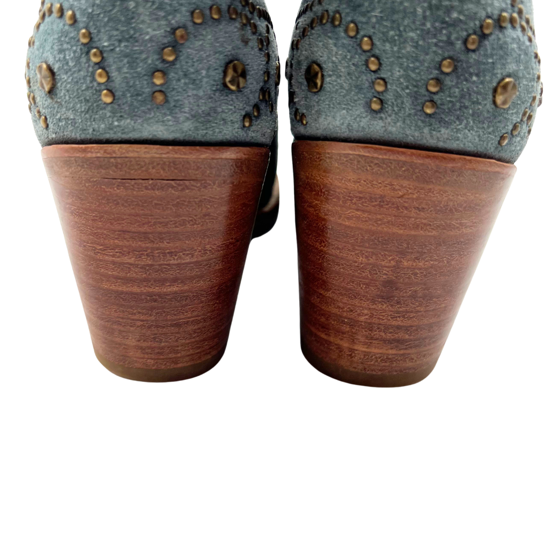 Frye 7 Blue Suede Booties