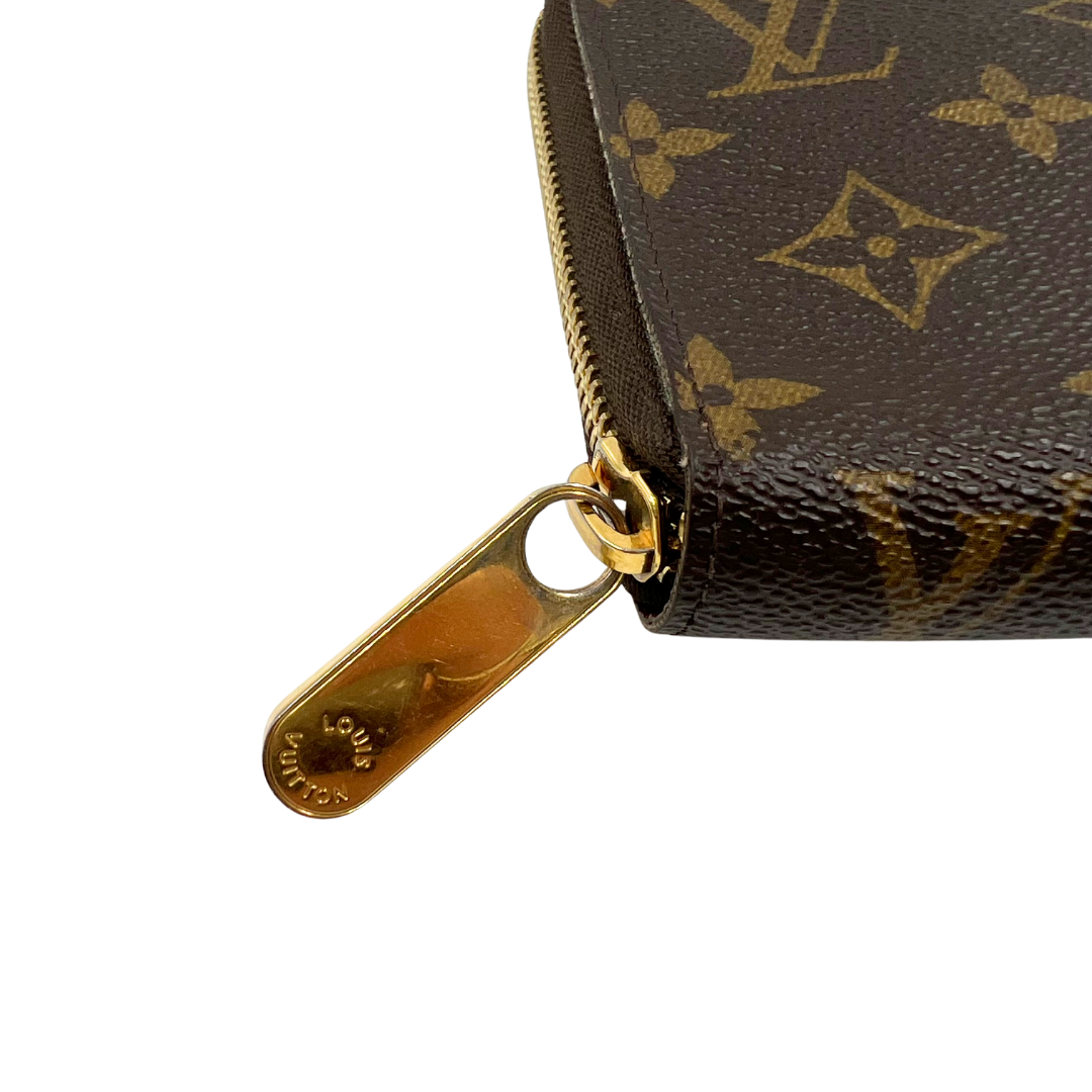 Louis Vuitton Zippy Wallet