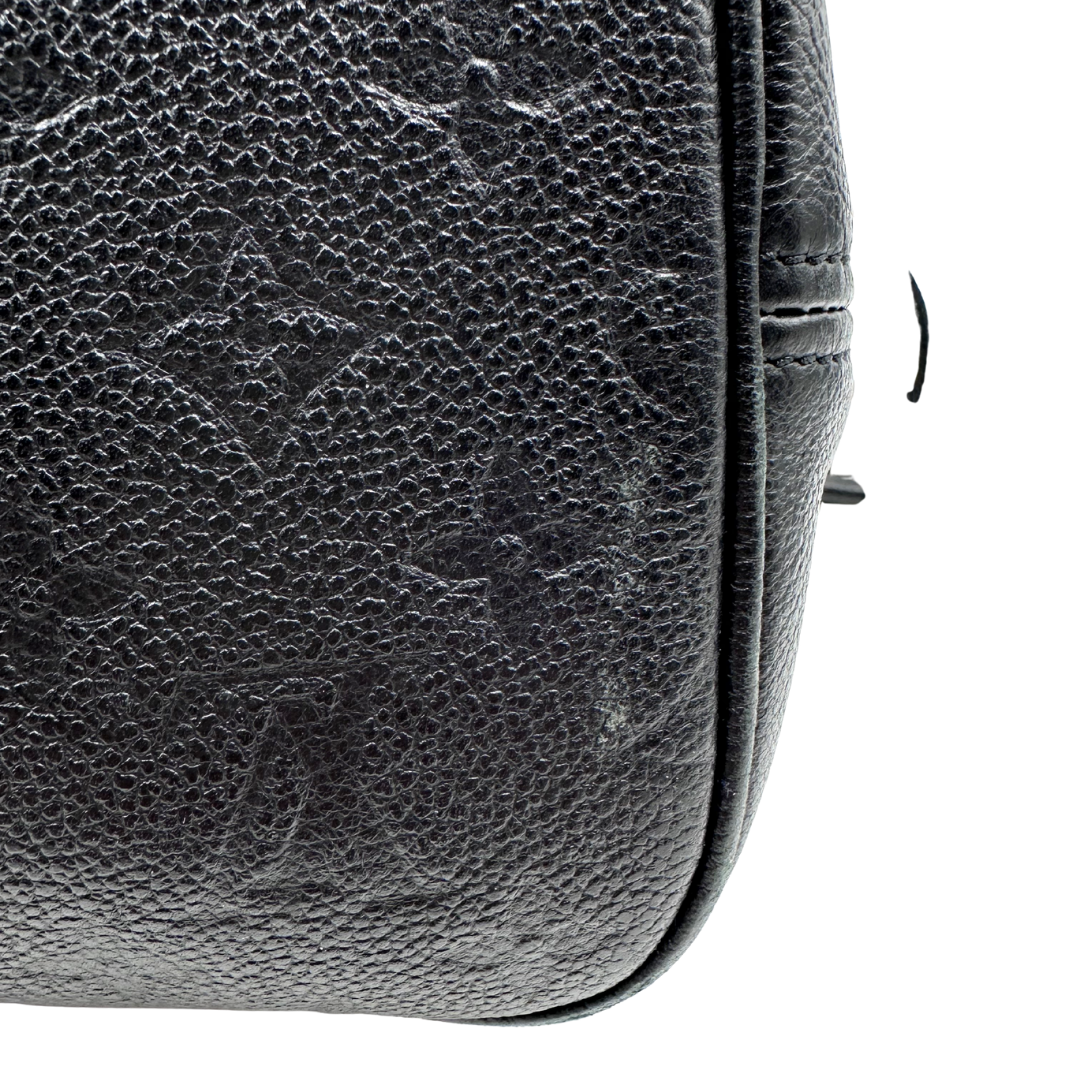 Louis Vuitton Neverfull Tote