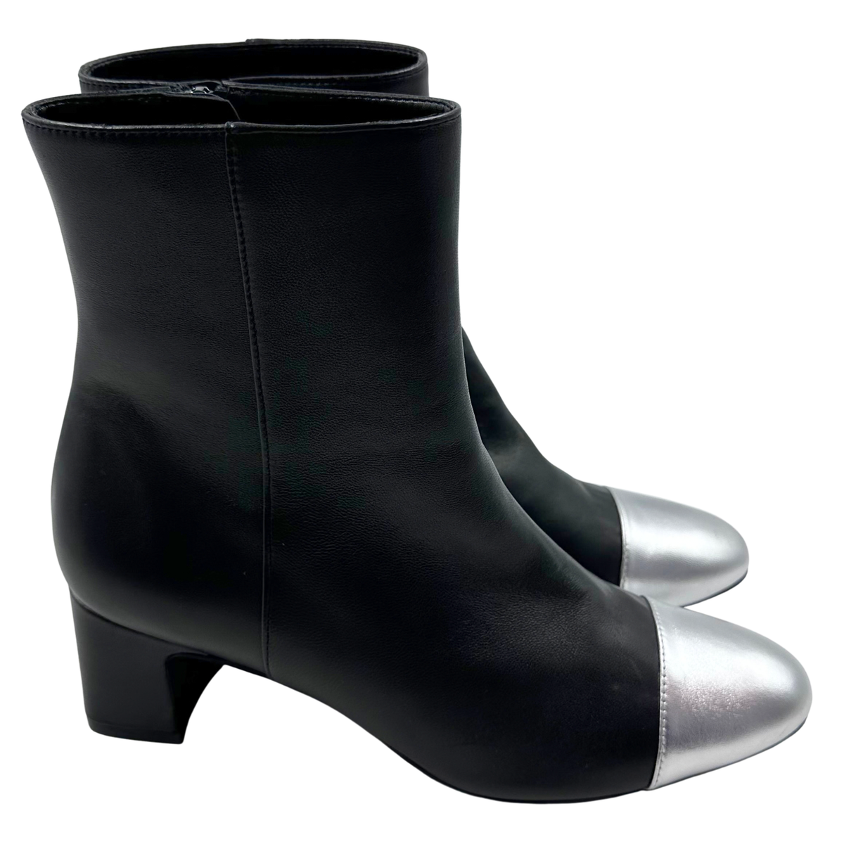 Stuart Weitzman 8.5 Black/Silver Leather Booties