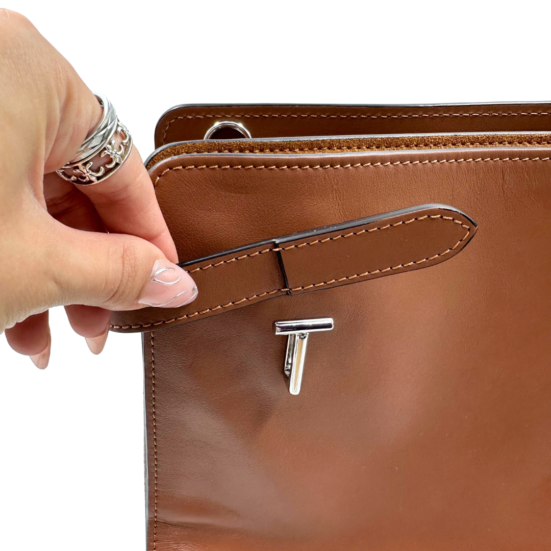 Le Tanneur Shoulder Bag
