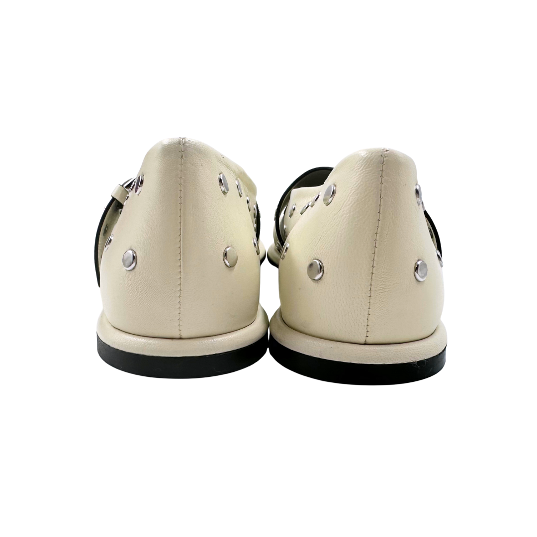 Me + Em 7 37 Cream & Silver Leather Flats